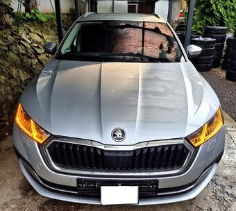 Octavia 4 114'000km alcantara headup canton matrix ...