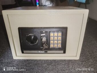 ⚡Budget BSF 3525E trezor⚡