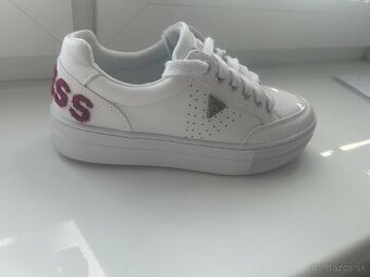 Guess tenisky