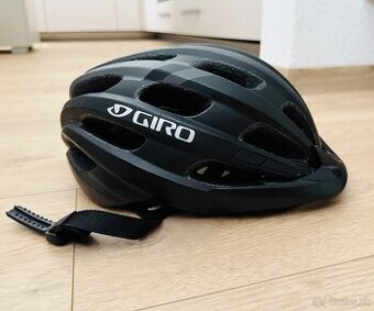 Prilba Giro Register Mips (super stav)