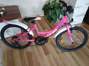 Dievčenský bicykel
