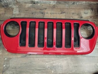 Jeep Wrangler - predna maska ako nova r. 2021 JL