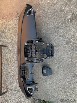 Palubovka Airbag Opel Astra J 13299780