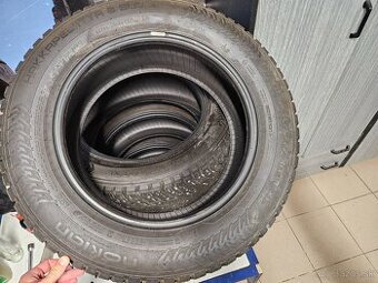 Zimne pneu s hrotmi