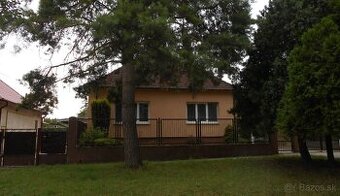 3 izb. RD, pozemok 707 m2 v Hlohovci