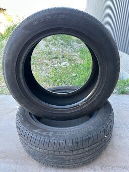 225/55 R17