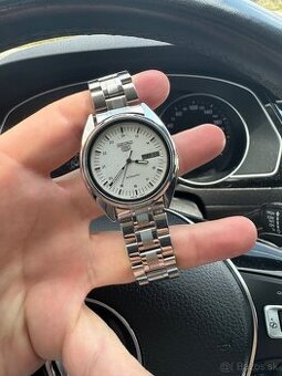 Seiko 5 automatic