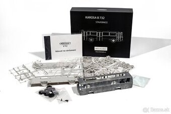 Stavebnica modelu Karosa B 732 v mierke 1:43