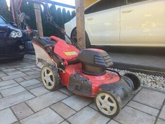 Predám elektrickú kosačku HECHT 1800 W