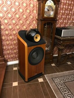 B&W Bowers & Wilkins 801 Nautilus