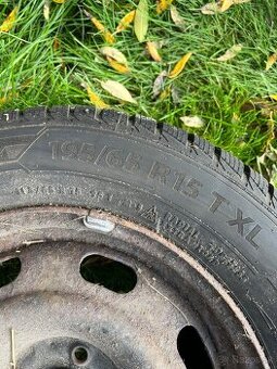 Peugeot kolesa z gumami zimne