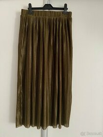 Dlhá plisovaná tmavozelená sukňa zn. Vero Moda