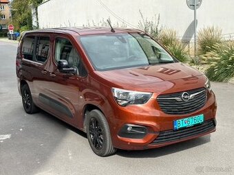Opel Combo-e Elegance 7 miestny