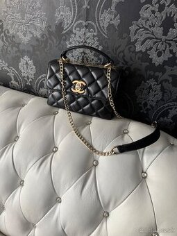 kabelka by chanel