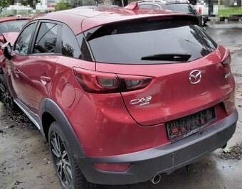 Mazda CX-3 2.0 AWD 2015 predám DVERE, MOTOR PE, PREVODOVKA