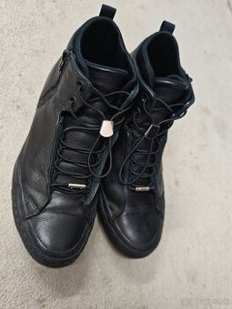 Converse 37