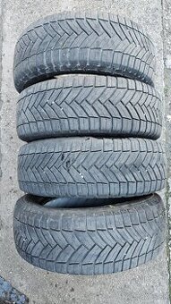 predam 4ks celorocne pneu 215/60r17C michelin - 1