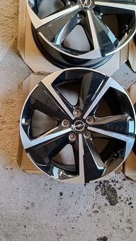 5x108 mm R17 (peugeot rifter, expert a pod.)