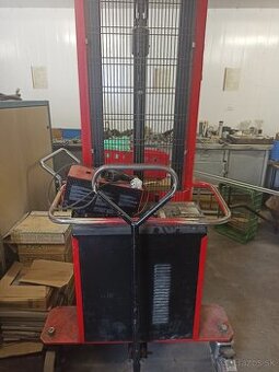 VZV ručne vedený Belet F10 A/3