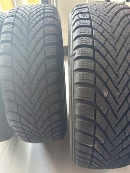 2ks pirelli winter 185/60 R15