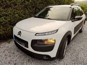 Predám Citroën C4 Cactus 1.2i 60kW (2015) – výborný stav