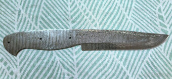 nôž z damaškovej oceli