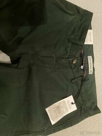 Dámske džínsy veľ. 38