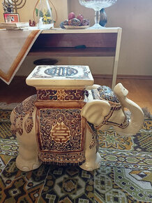 Predám keramického slona