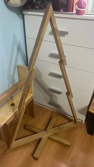 Predam vianočný stromček z dreva