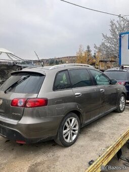 Fiat croma auta rozpredám na diely