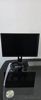 Predam LCD monitor Dell 24" U2412Mc