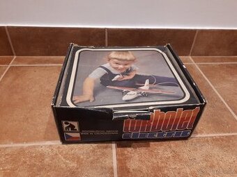 Stara hracka: Lietadlo TURBOLET