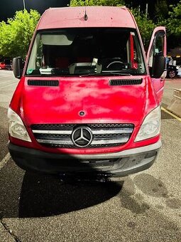 AUTOPOZICOVNA prenájom dodavky