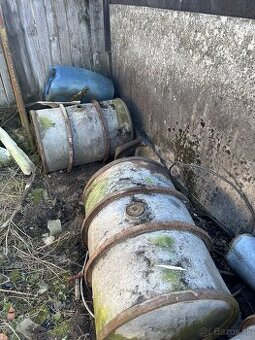Predám kovové sudy