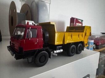 Tatra 815 AGRO (rozmetadlo)