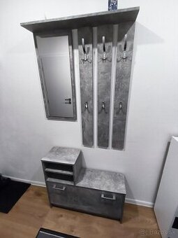 Predsieňová zostava v dekore antracit/betón – TOP stav