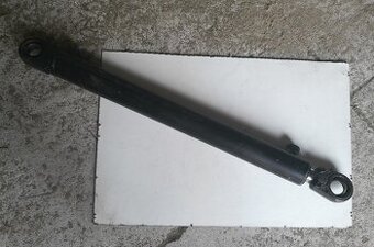 Hydraulický piest