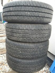 Predam letne pneu 215/70R15C