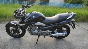 Suzuki GW 250 Inazuma 2015 A2 34 000km