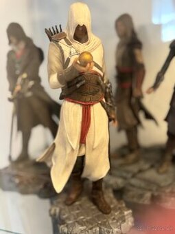 Assasins creed figurka Altaïr