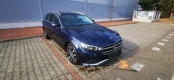 Mercedes E300DE kombi TOP STAV NOVÉHO AUTA Model 2021 306PS