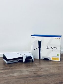 Playstation 5 slim s CD mechanikou