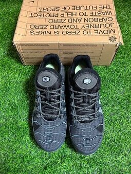 Nike TS