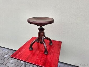 Klavirní stolička THONET