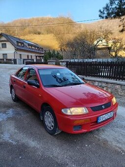 Mazda 323i 1.3 benzín