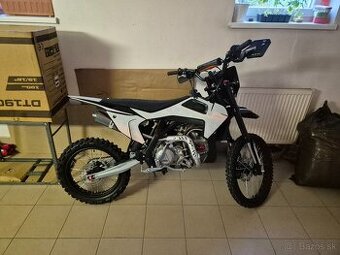 MiniRocket DT190