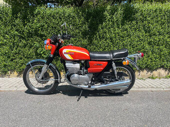 Suzuki GT380 K, r.v. 1973 s TP