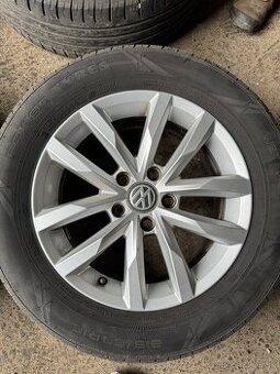 Kolesa 215/60 R16