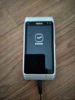 Nokia n8