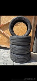 275/45 R20 Nexen